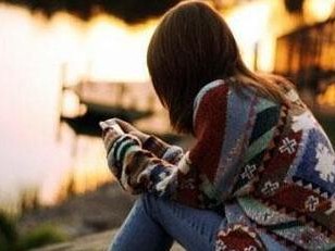挽回分手女友的三大绝招（三种方法让你的前任重新爱上你，实现回心转意）