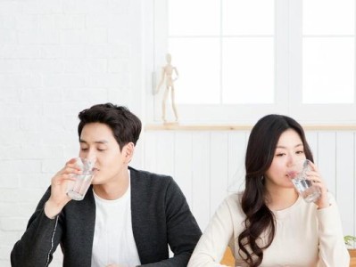 女挽回男？为什么总是女人主动？（探究男女情感中的权力结构与心理因素，女人主动挽回不是偶然的。）
