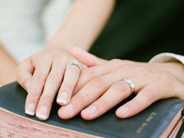 聪明女人的婚姻捍卫绝招（三大关键技巧让你的婚姻稳如泰山）