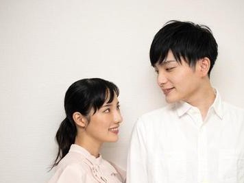 分居两地如何查出老公出轨？（分居两地婚姻怎么保鲜？如何避免出轨？）