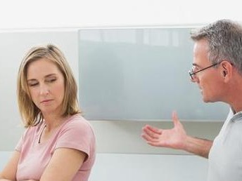 挽回绝情女人的必杀技（以女朋友分手后好绝情为例，15个实用招数帮你化敌为友）