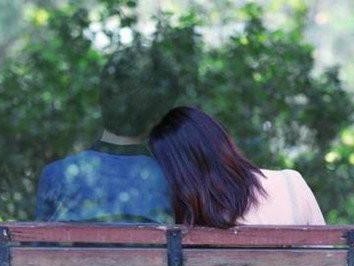 爱情因家人反对而破裂（分手的无奈，是被动还是主动？）