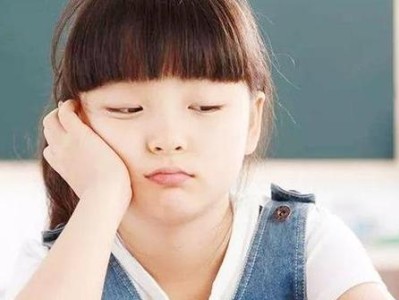 如何避免成为强势的女生（掌握平衡与自律，成为受人尊敬的女性）