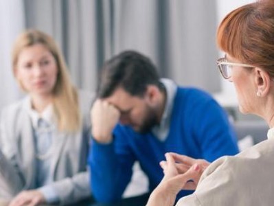 外遇揭露后，如何挽回婚姻？（老婆承认出轨，我不想离婚，教你如何应对）