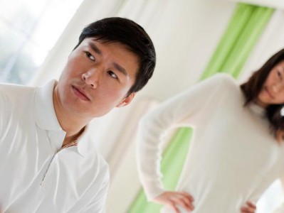 如何挽回老公的外遇（从心理层面出发，重建夫妻关系）