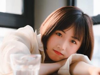 分手后留着对方头发，能否复合？（分手后对方头发的象征意义及影响因素）
