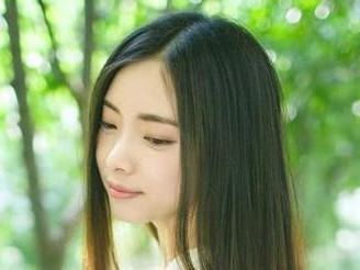 女人如何轻松抓住男人心（揭秘男性心理需求，从内心吸引他们）