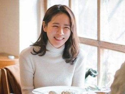 如何幽默回复对方还没吃饭（学会这些幽默技巧，让你成为朋友圈笑点之王！）