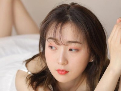 如何巧妙追求心仪女生（教你掌握10招技巧，成为女生心中的王者）