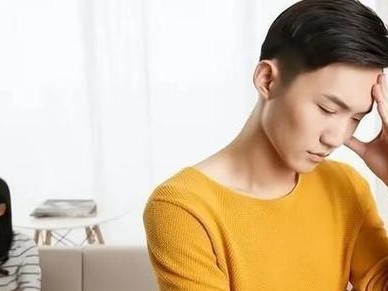 离开婚外情，男人还是女人更痛苦？（解析互不打扰的分手后，两性的情感困境）