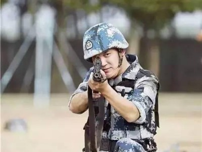 男子汉2再燃战火（更多激情、更多挑战、更多惊喜！）