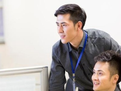 揭秘如何用吸引力法则成功挽回前男友（15个步骤让你重获前男友的心）