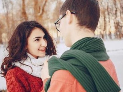 婚姻中女人说这三句话，老公瞬间翻脸（影响婚姻关系的三句话、婚姻中女性需注意的沟通技巧）