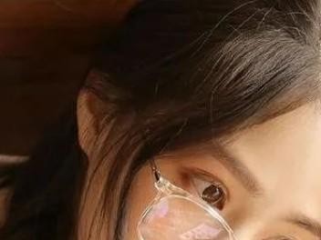 男生分手后如何主动挽回你？（掌握关键技巧，重燃爱情之花）