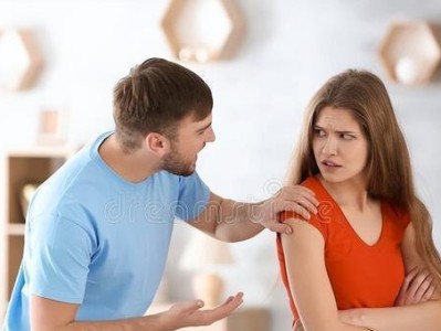 老公婚内出轨了，后果不可估量！（如何应对婚内出轨，重建家庭和谐？）