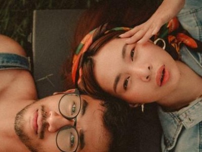 聪明幽默回应女生“在上班”的方法（教你如何机智回答女生的问题，让她感到轻松愉悦）