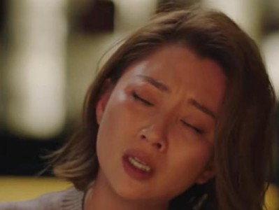 女性年龄不是婚姻成功的唯一因素（拥有自信和优秀品质也能成就幸福婚姻）