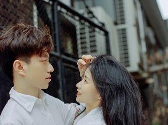 女友铁了心分手，如何挽回（挽回女友的10个有效方法，让你成功再次拥有她的爱情）