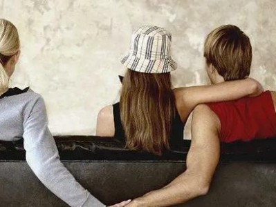 离婚后如何挽回感情（简单易行的方法让你轻松挽回对方的心）