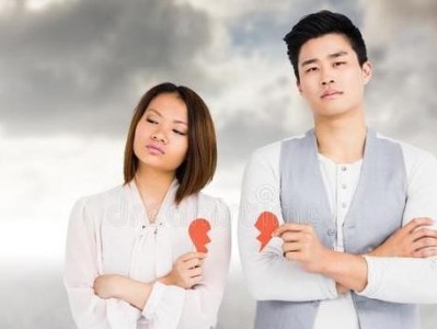 50岁男人的精神出轨——当心他们的表现（如何辨识50岁男人的精神出轨？掌握这些表现，让你提前预警！）