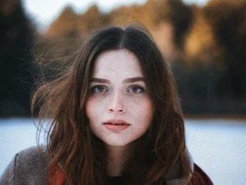 出轨分手的女人如何挽回？（重拾爱情的有效方法，让分手不再是终结）